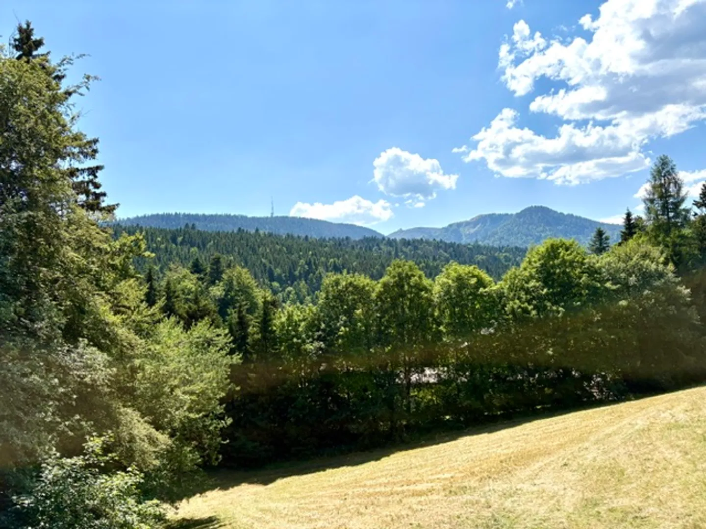 Bel Appartement avec Vue Imprenable - Photo 1 sur 11