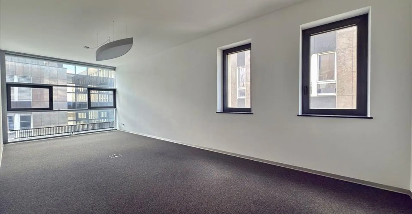 Bureau à louer - Photo 5 sur 9