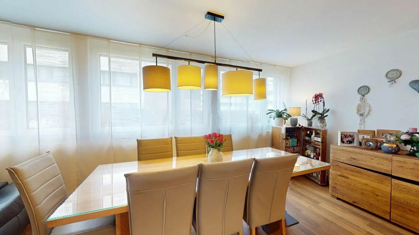 Modern 4.5-room apartment with winter garden - Photo 3 of 18