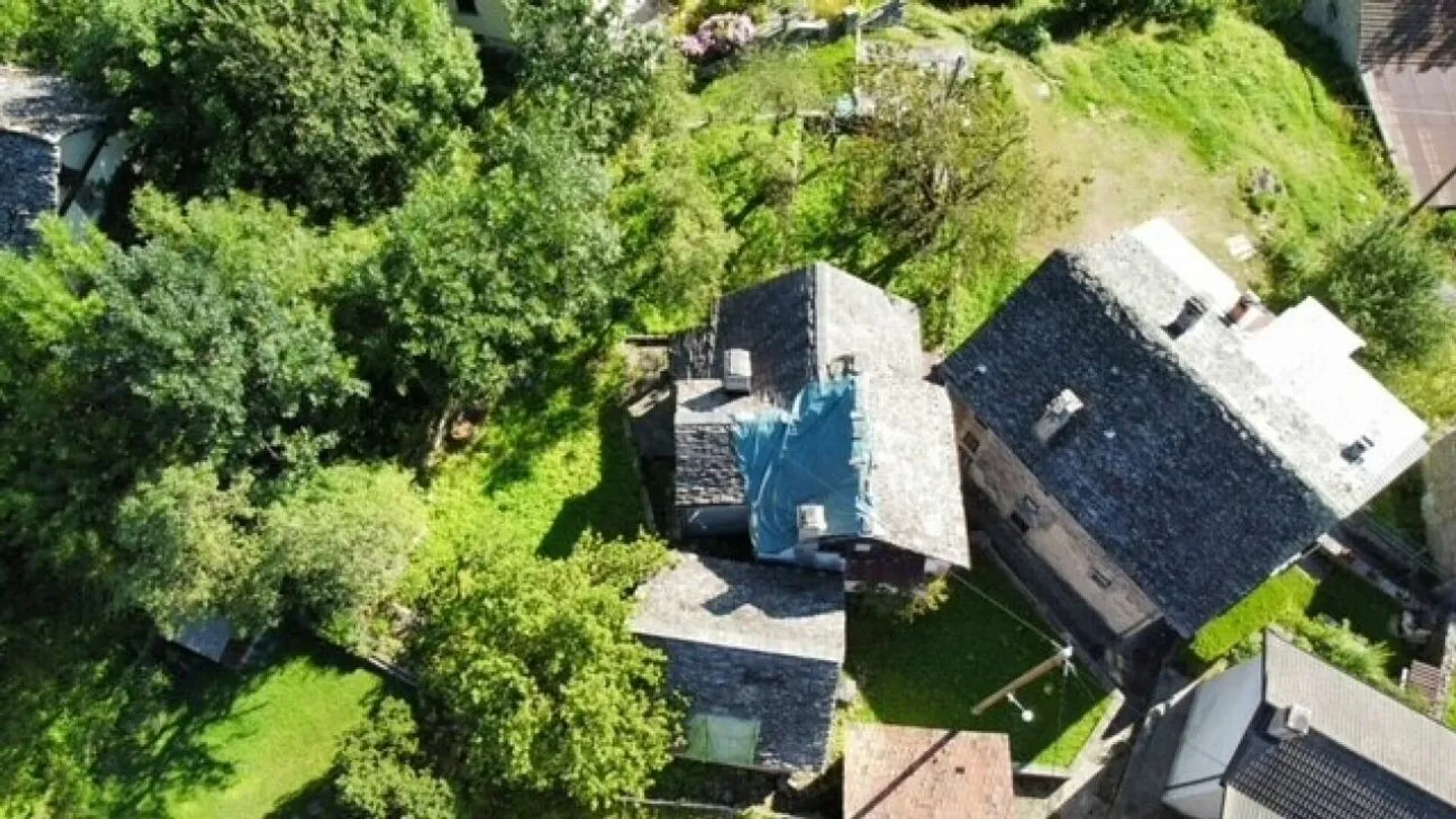 IN VENDITA A CERENTINO - ANTICA CASA TICINESE CON TYPICAL WALSER-RUSTICO - Foto 4 di 26