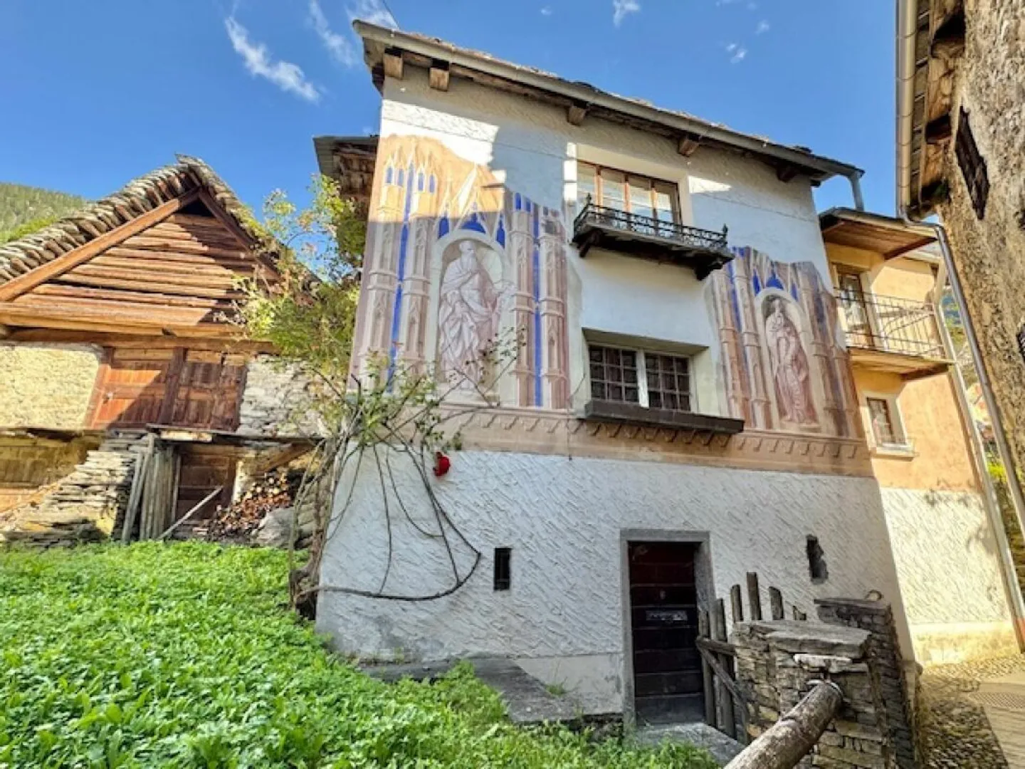 IN VENDITA A CERENTINO - ANTICA CASA TICINESE CON TYPICAL WALSER-RUSTICO - Foto 5 di 26