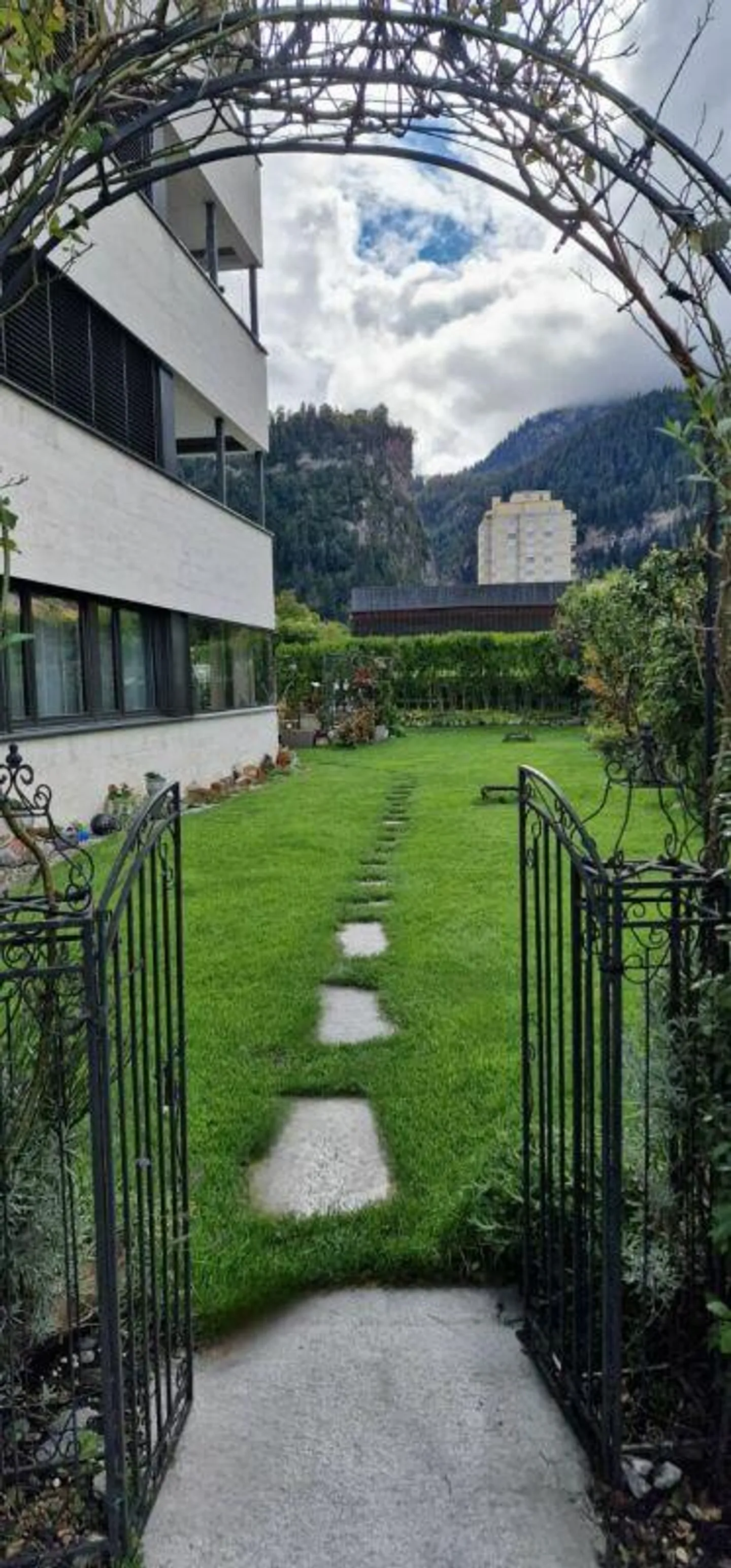 Modern 4.5-room apartment with winter garden - Photo 15 of 18