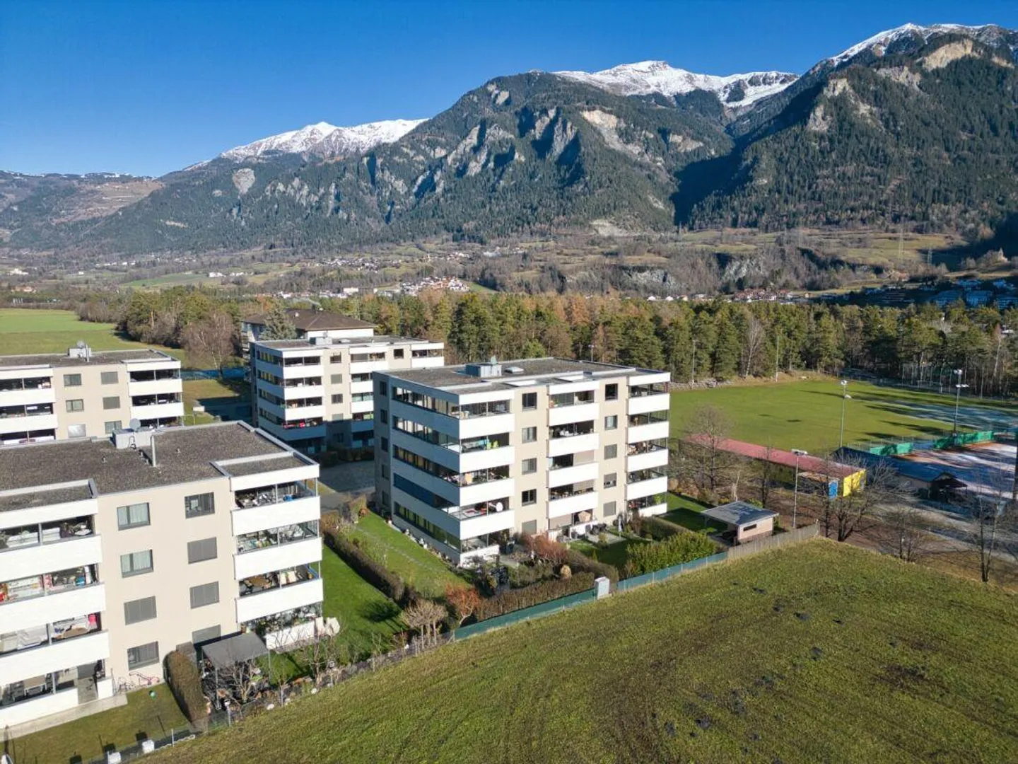 Modern 4.5-room apartment with winter garden - Photo 17 of 18