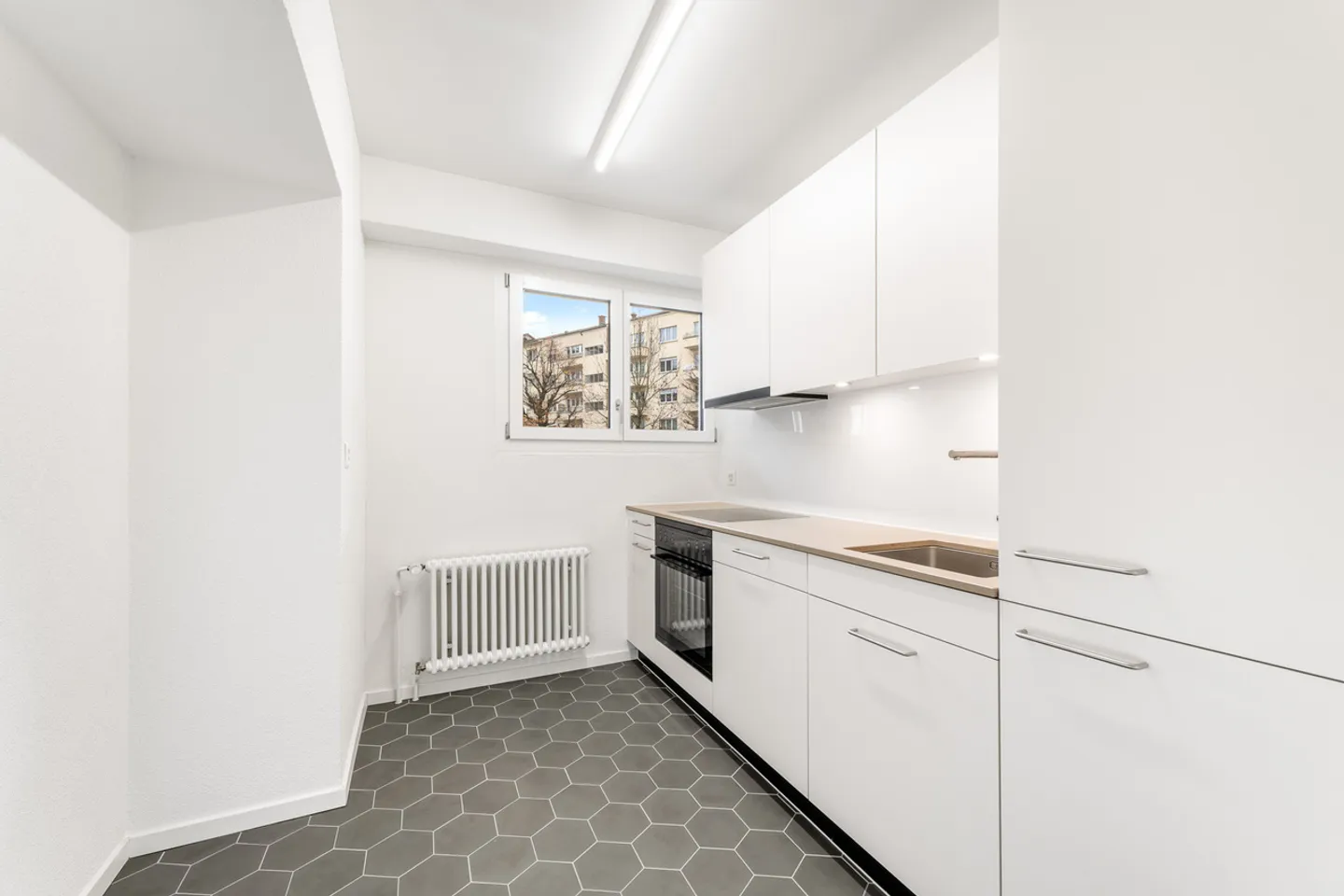 In the Heart of Zurich-Wiedikon - Living at the Pulse of the City - Photo 8 of 12