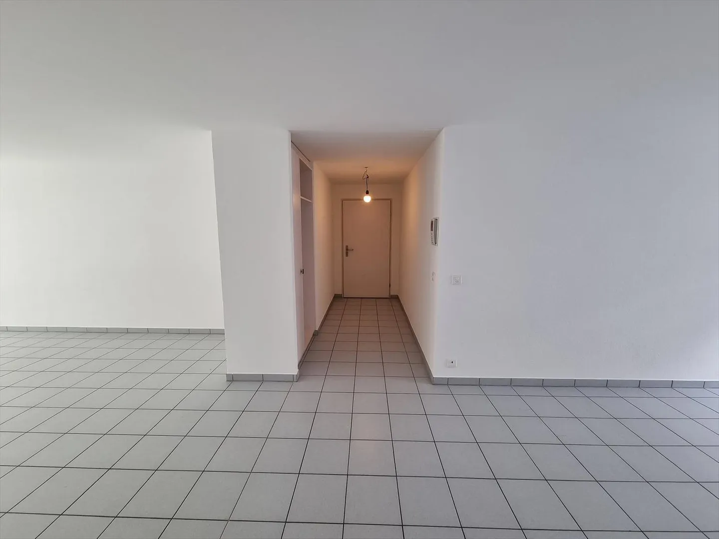 02501 - Appart. 4œ PCES - RUE LOCARNO 2 - FRIBOURG - Photo 7 sur 12