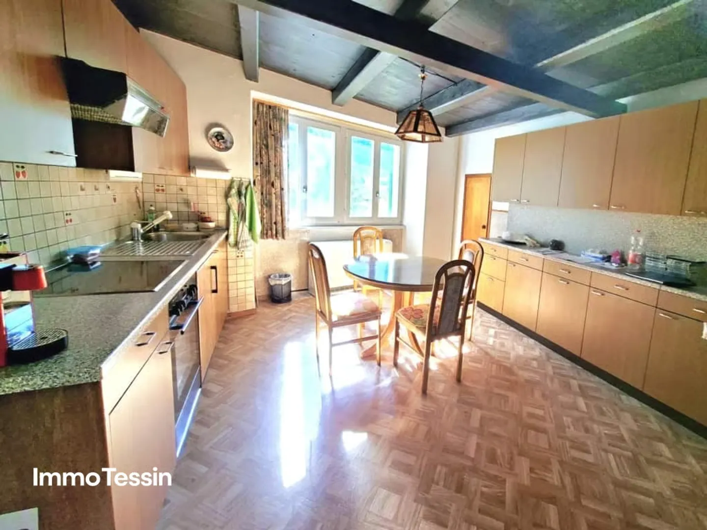 Haus mit 2 Wohnungen an ruhiger Lage und fantastischer Weitsicht ins Grüne sowie grossem Garten - Photo 9 sur 13