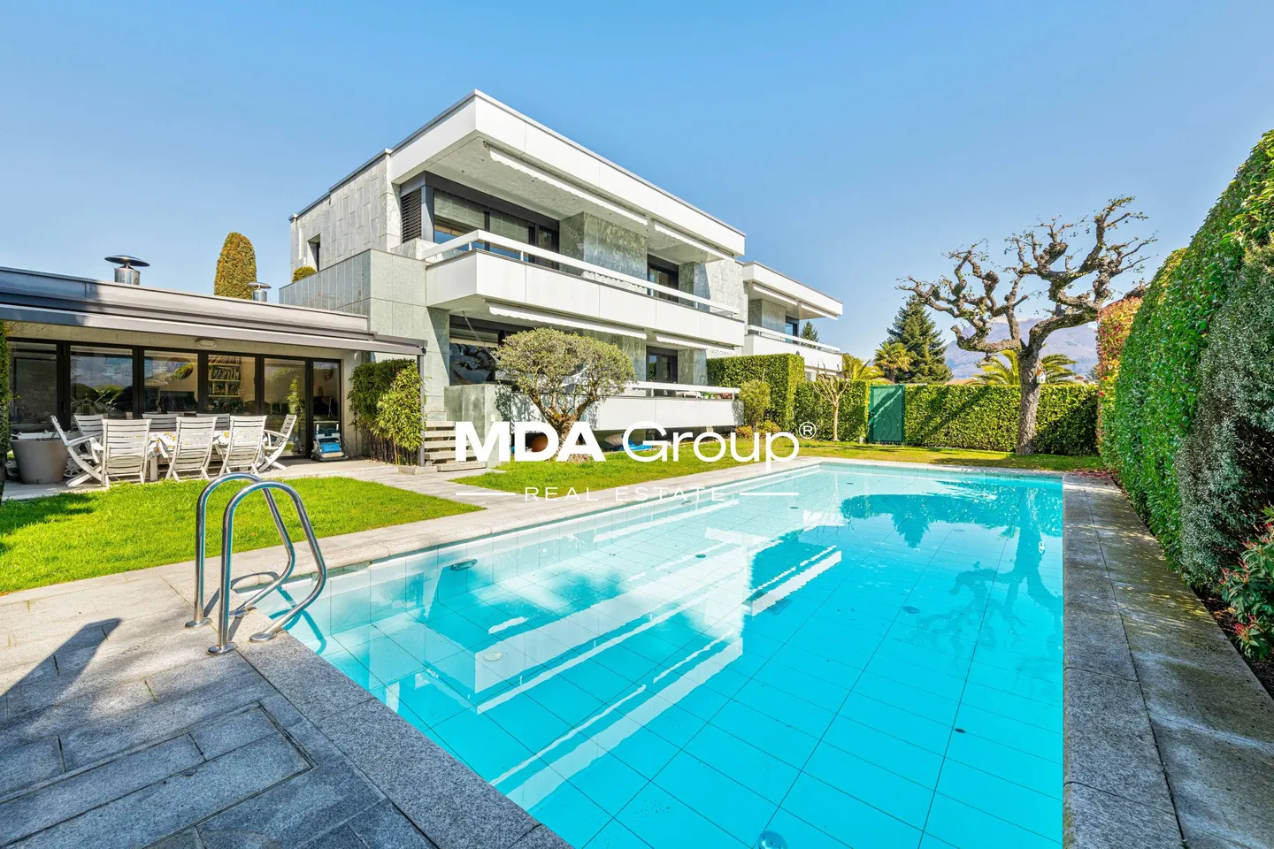 Casa in vendita, Via Sant'Abbondio (Collina d'Oro, Svizzera) - Foto 1 di 10