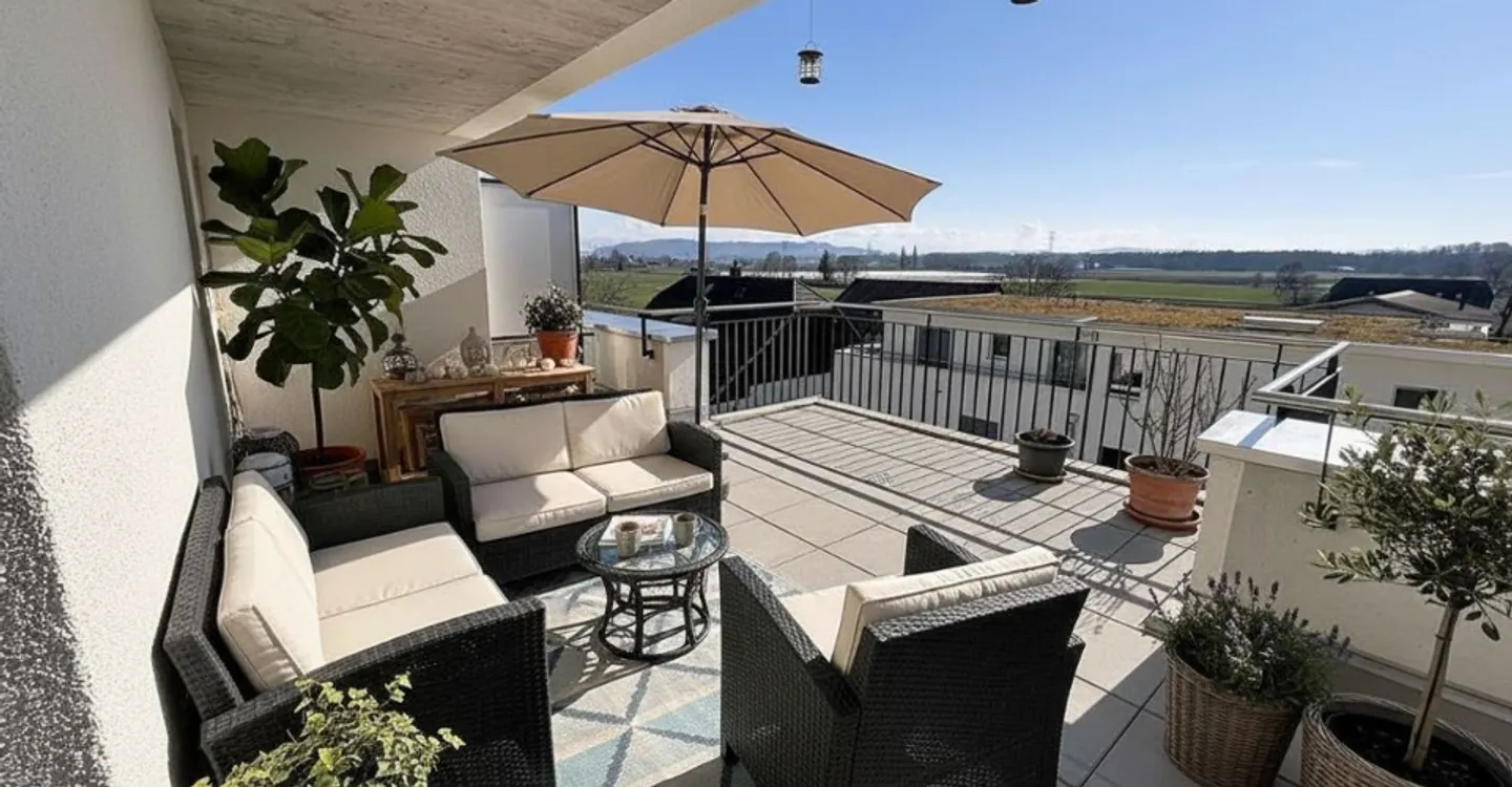 Extraordinary penthouse apartment like new, immediately available or by appointment. - Photo 2 of 12