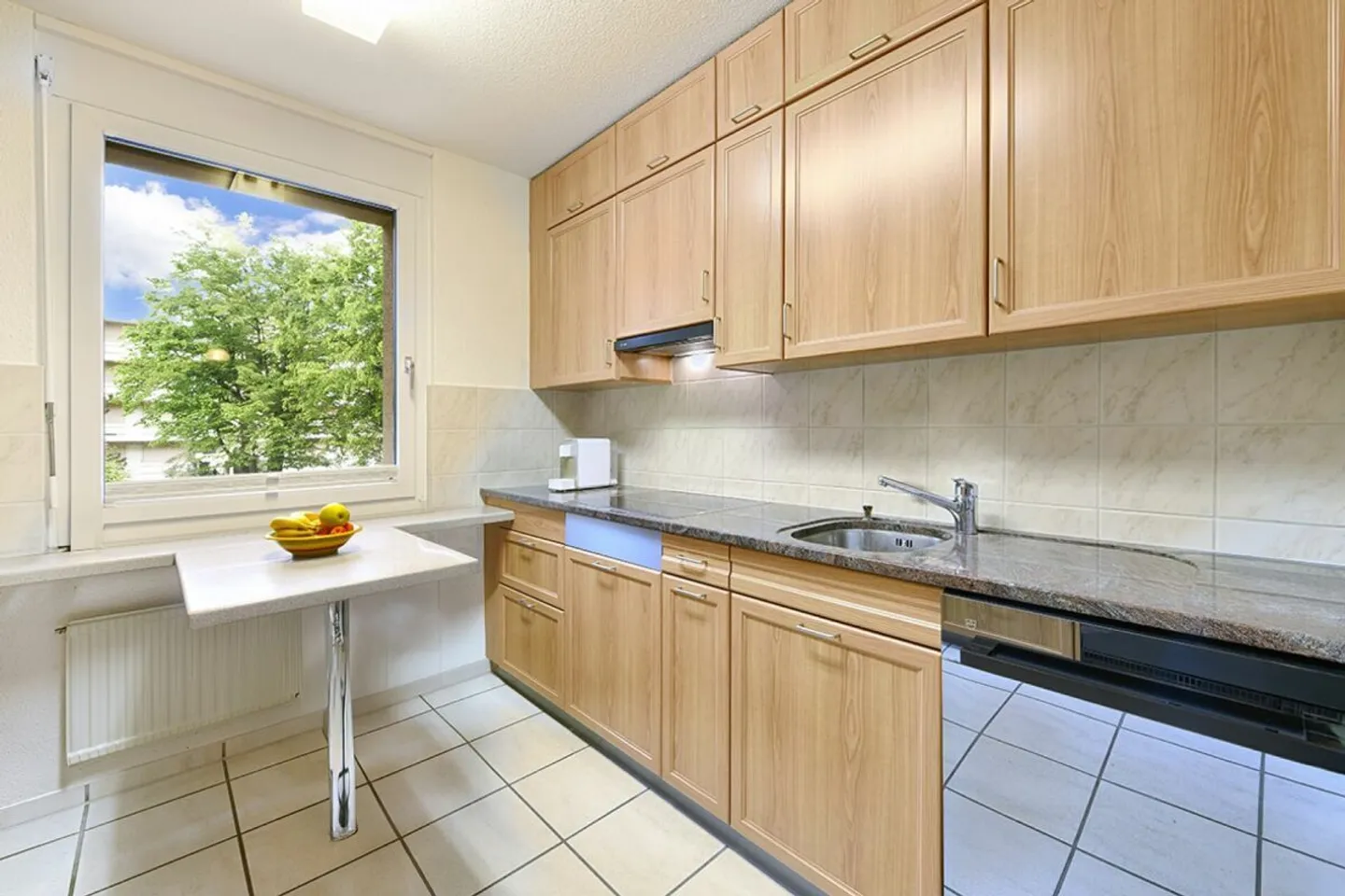 Charming 4.5-Room Apartment - Photo 8 of 10