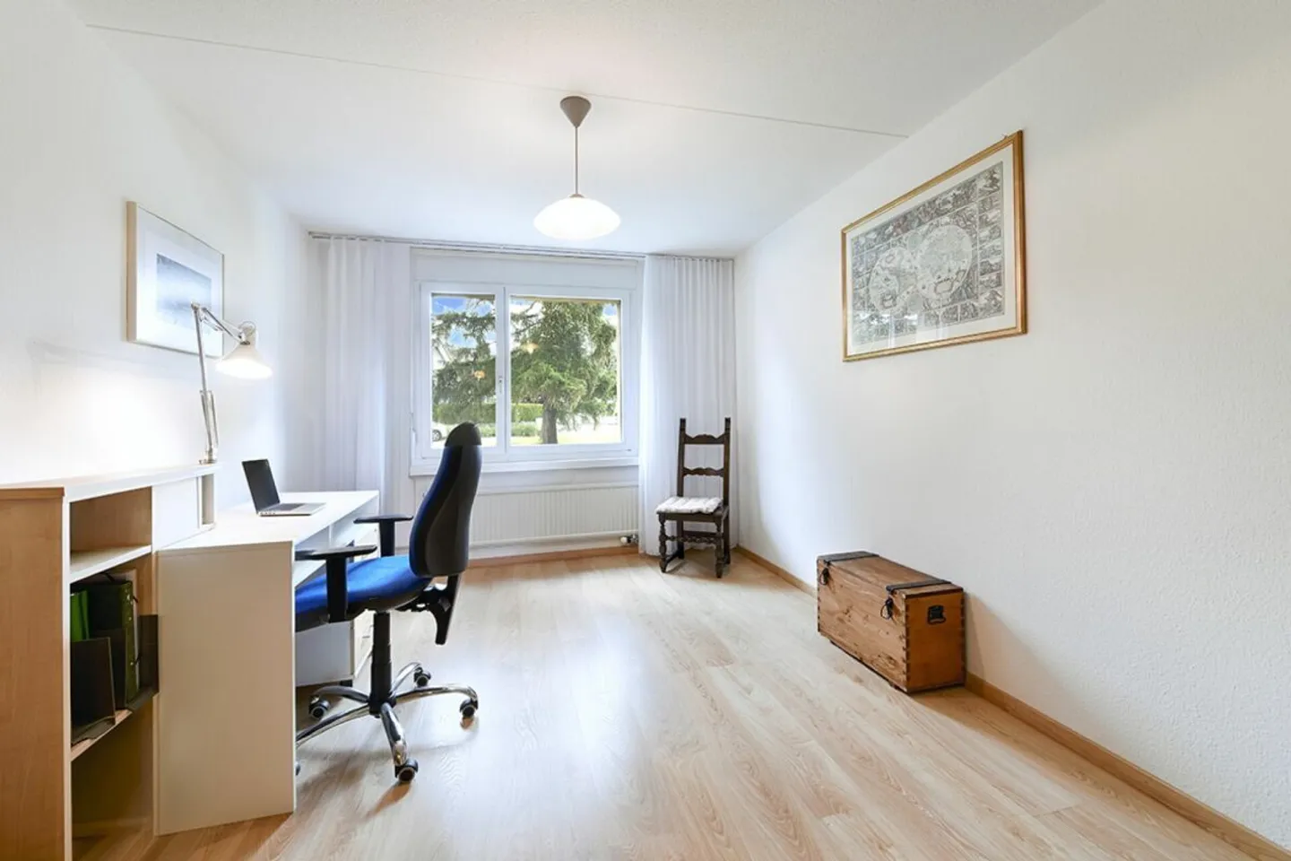 Charming 4.5-Room Apartment - Photo 5 of 10