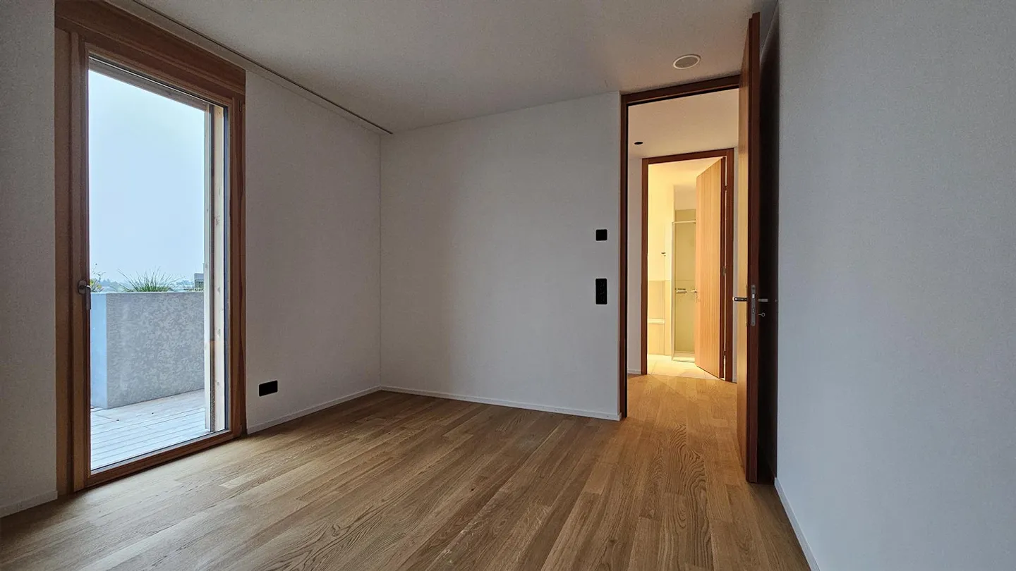 Appartement en attique de 159 m² avec terrasse panoramique de 126 m² - Photo 16 sur 30