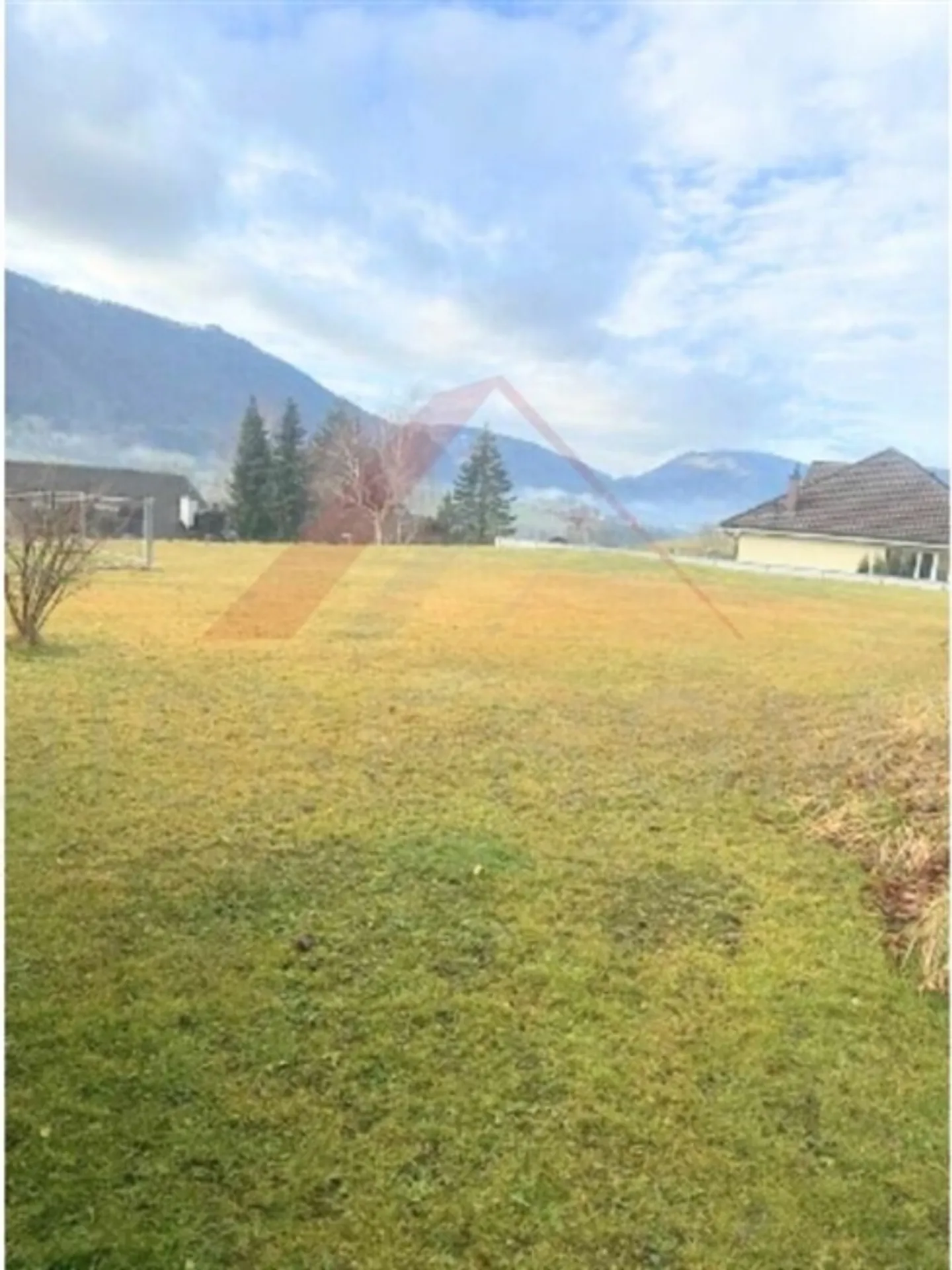 Building plot of 900 m² - sunny all day in a quiet environment - Photo 2 of 3