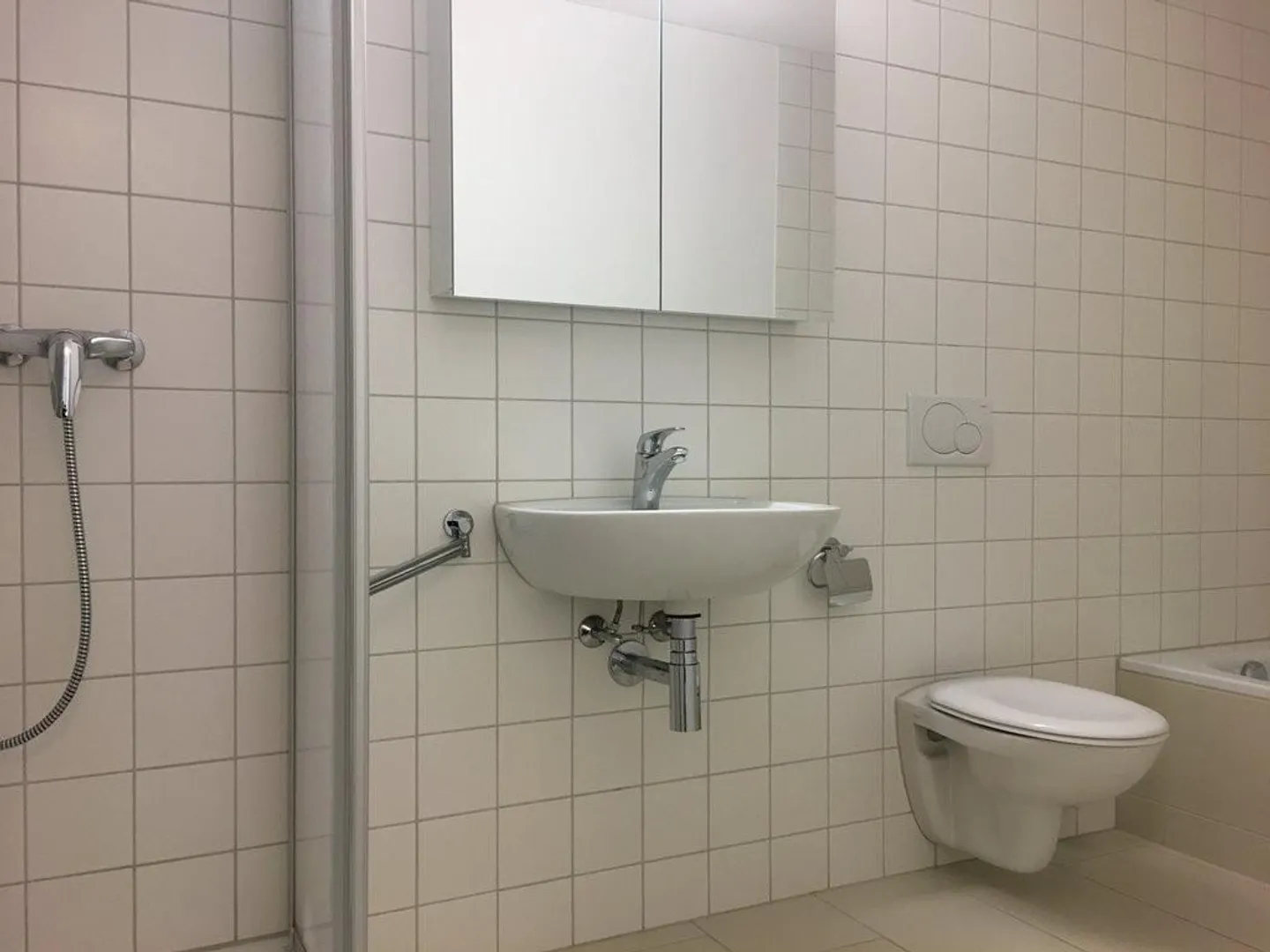 Appartamento moderno di 3,5 locali in posizione centrale - Foto 5 di 7