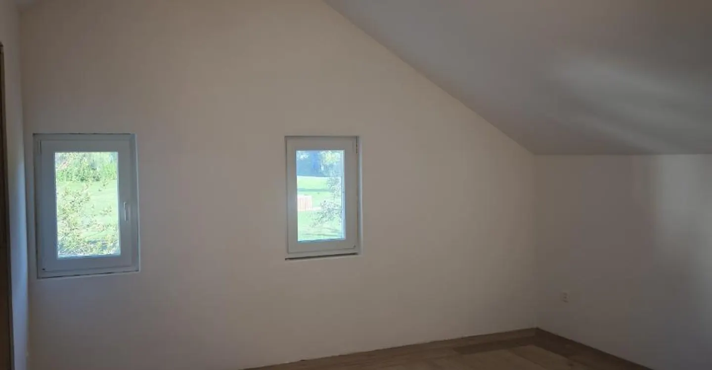 Renovated Townhouse in Epalinges - Photo 4 of 8
