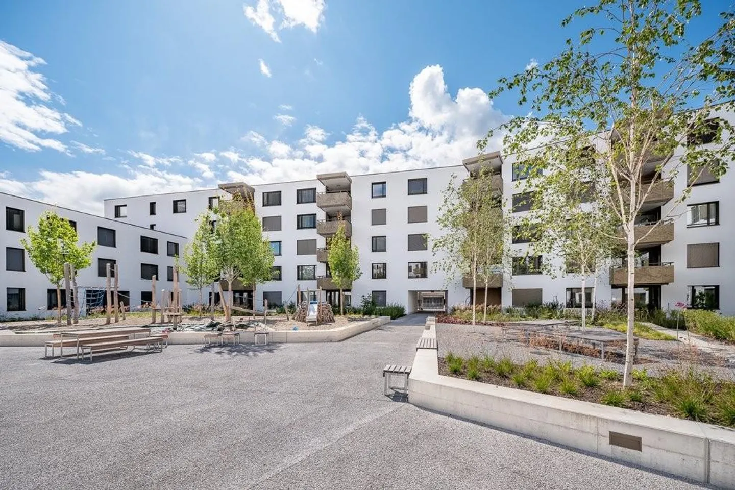 Appartement à louer - Photo 3 sur 12