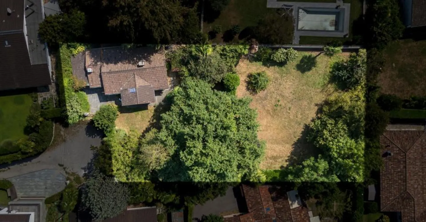 Land with property to demolish in Origlio TI - Photo 1 of 6