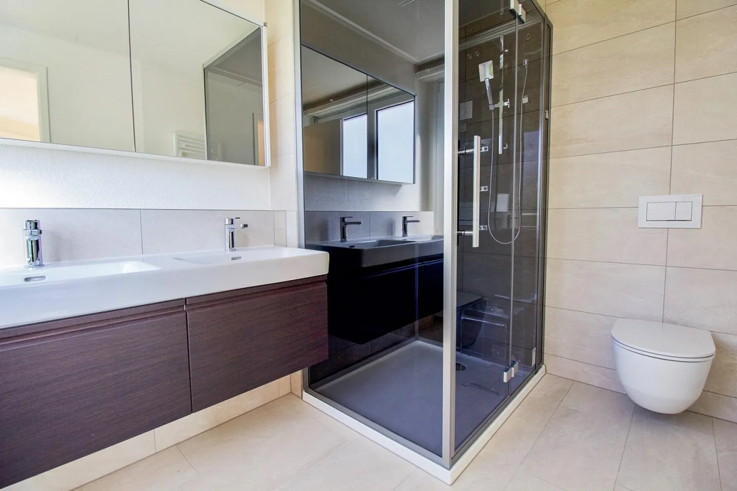 Luxuriöses Einfamilienhaus mit See- und Bergsicht - Foto 10 von 13