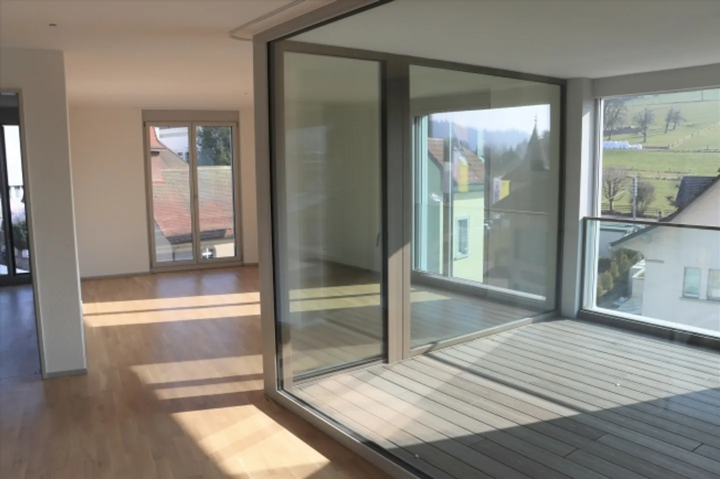 Appartement 4,5 pièces - Première occupation près de la gare - Photo 3 sur 10