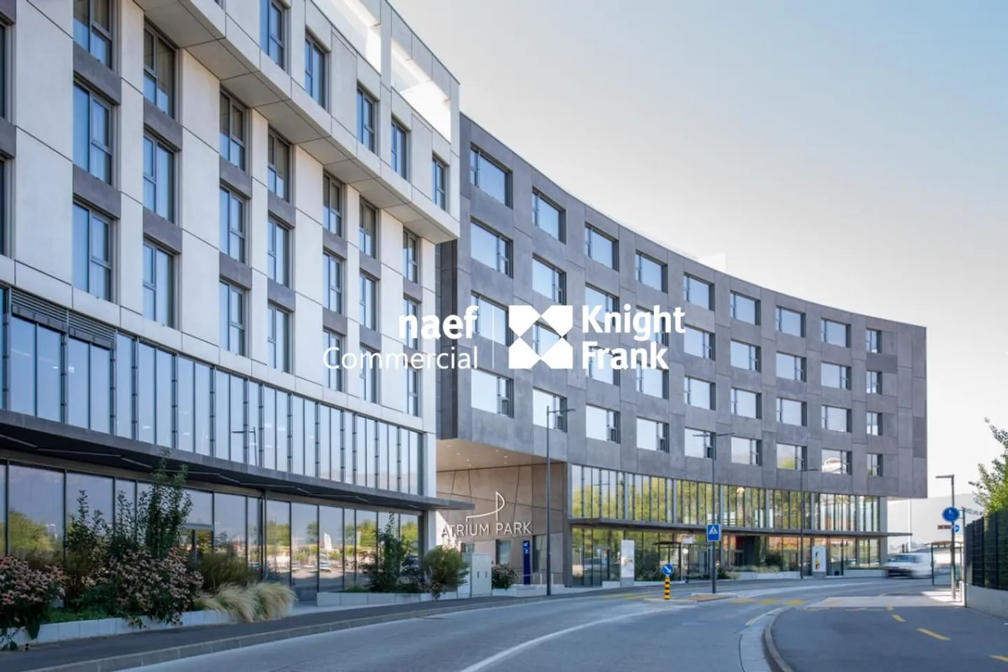 Meyrin ZIMEYSA - Superficie utile di 982 m² - Foto 1 di 7