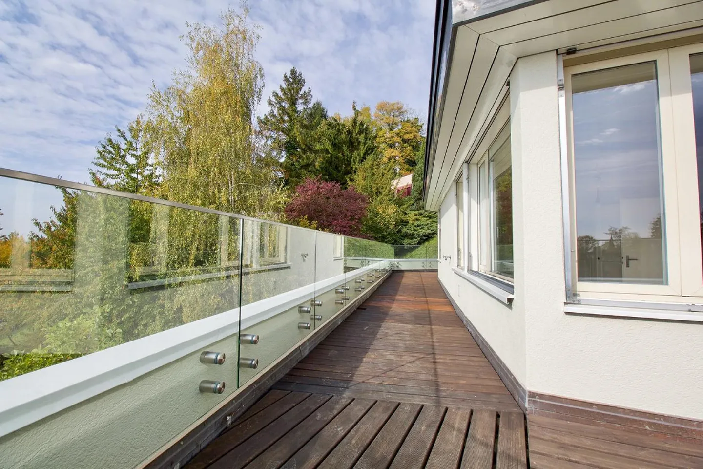 Luxuriöses Einfamilienhaus mit See- und Bergsicht - Foto 13 von 13