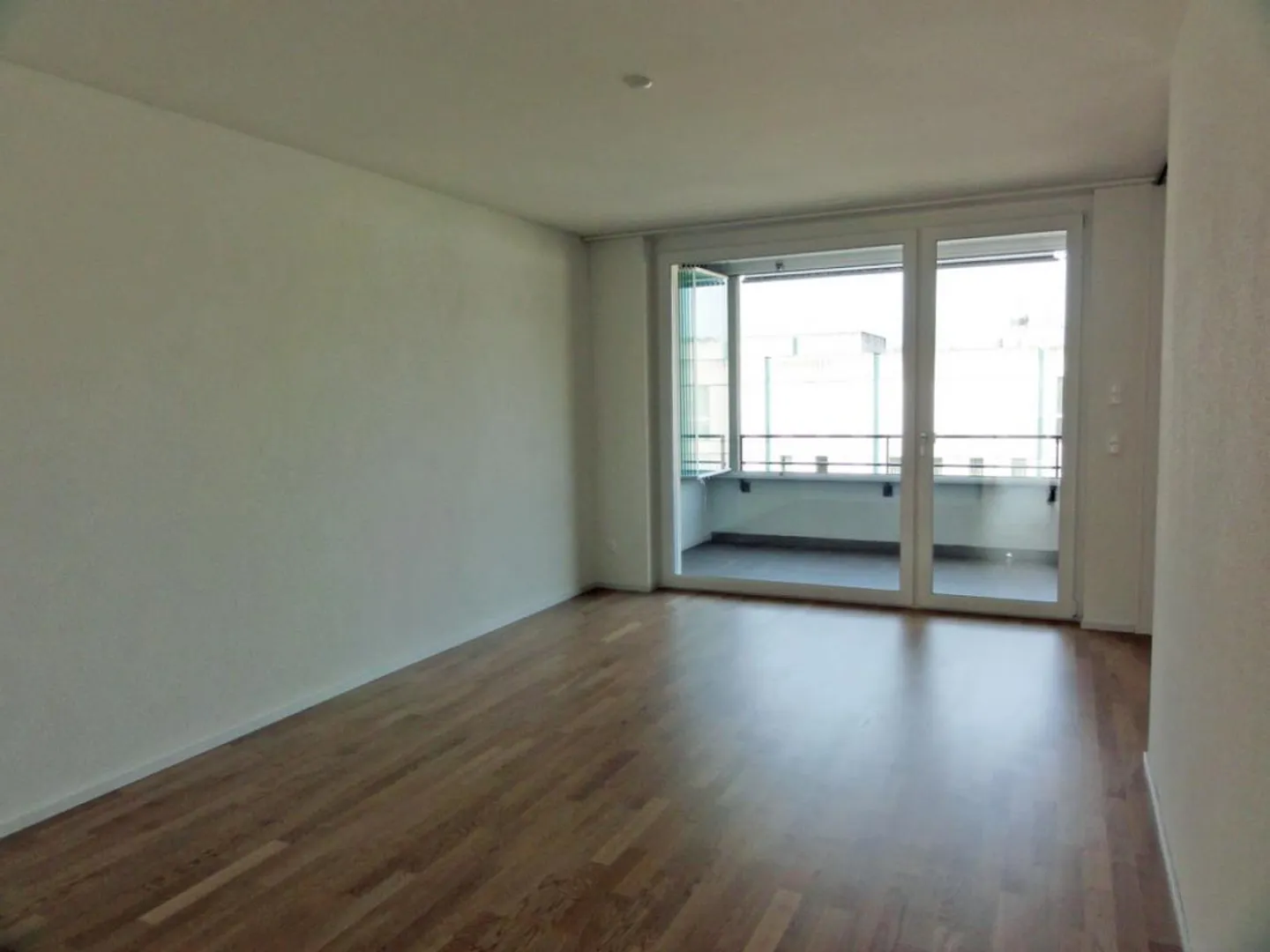 Modernes Apartment neben S-Bahn - Foto 2 von 7