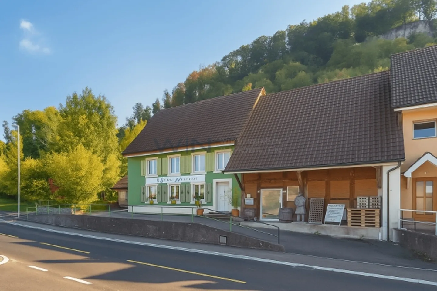 Mehrfamilienhaus kaufen - Foto 1 von 10