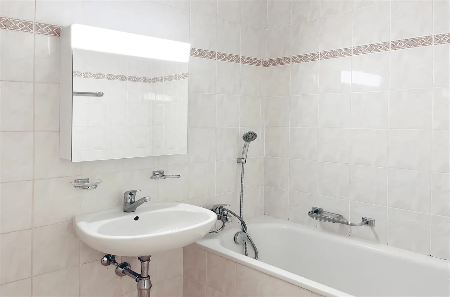 Appartamento 5 locali - Foto 8 di 12