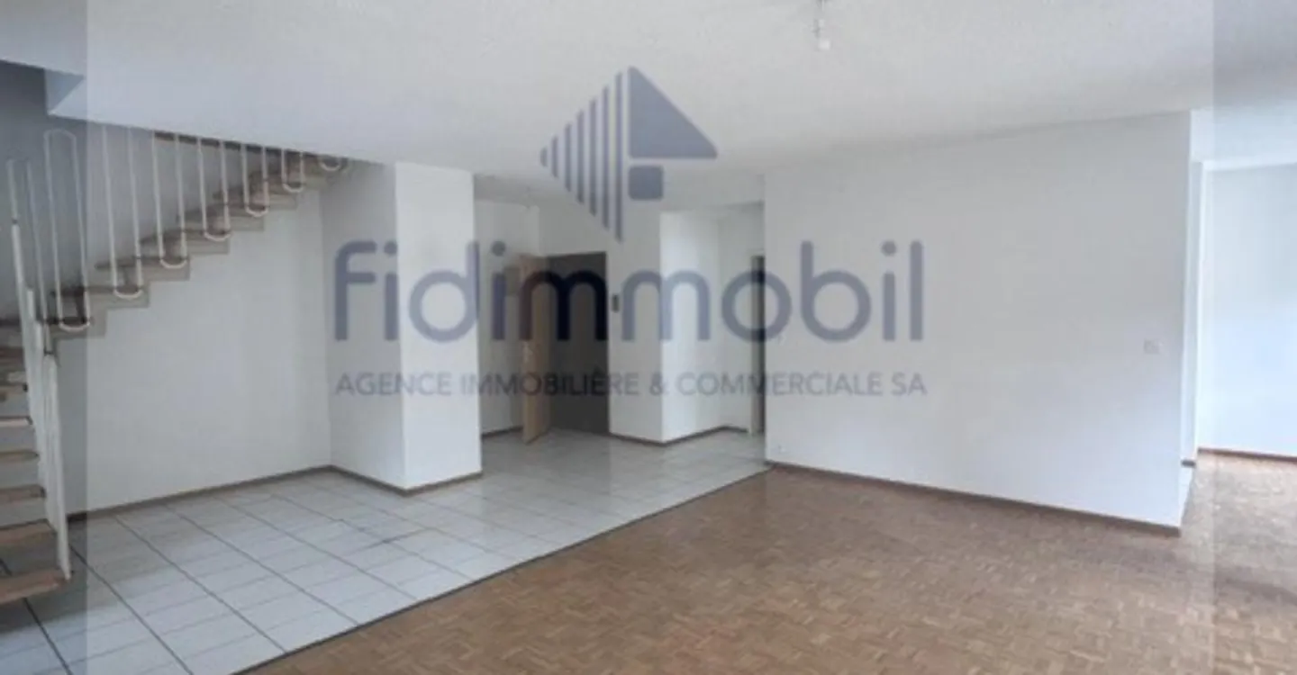 130m2 Duplex in der Nähe des Stadtzentrums - Foto 2 von 4