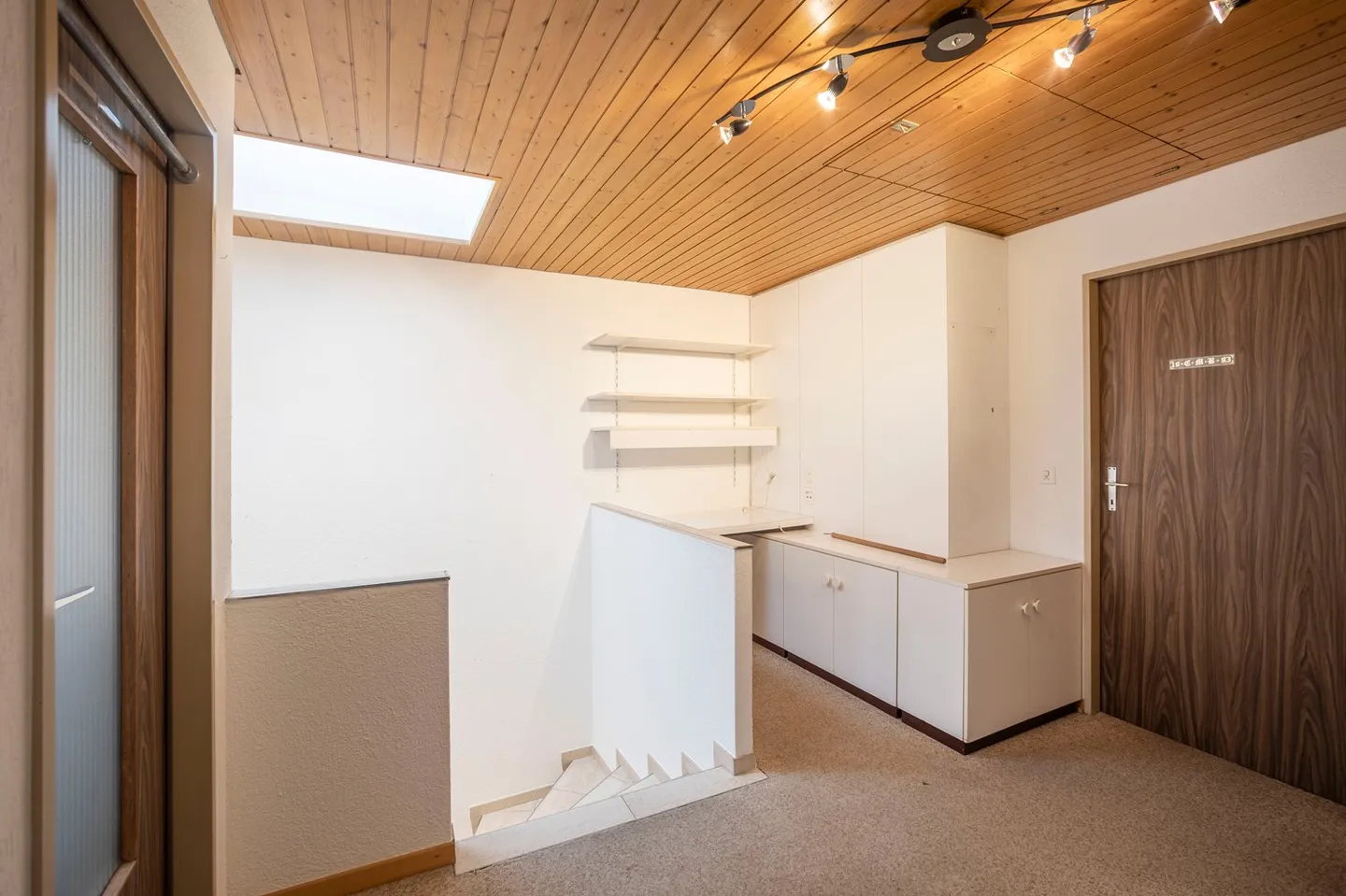 Arriving Home - Photo 16 of 23