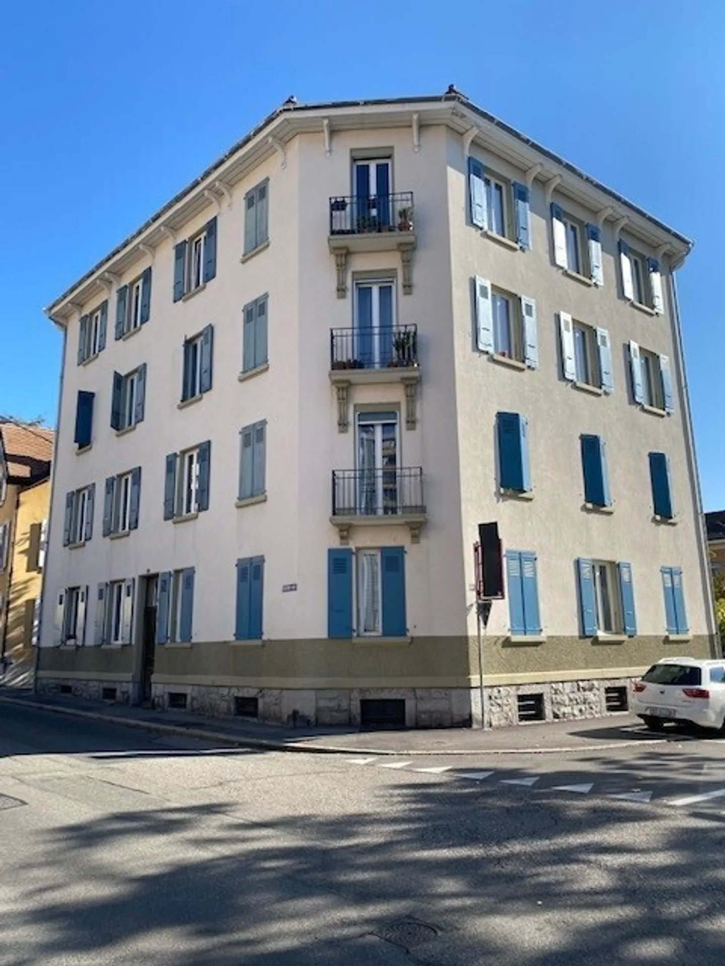Appartement rénové à Vevey - Photo 1 sur 1