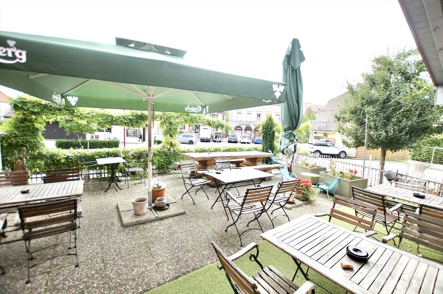 Renovated building from 2016 with 6 apartments + 1 bar-restaurant - Photo 6 of 20