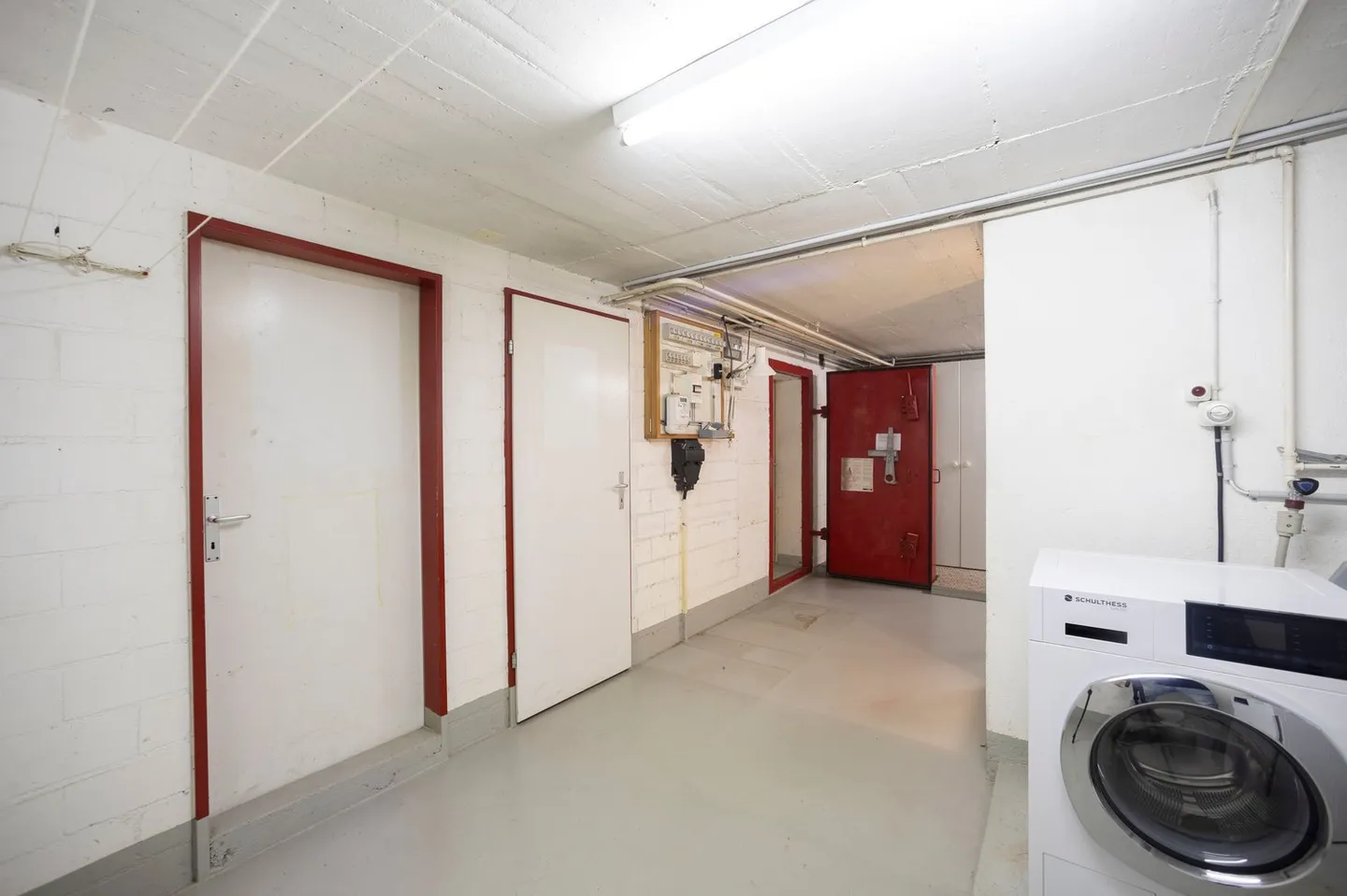 Arriving Home - Photo 22 of 23