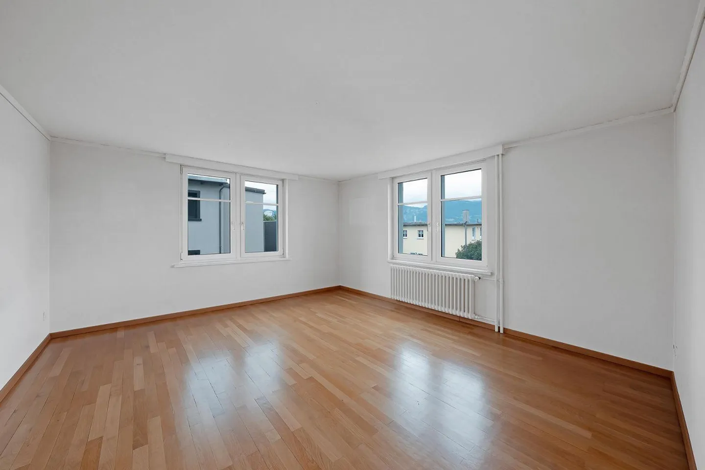 4.5-Room Apartment - Photo 2 of 11