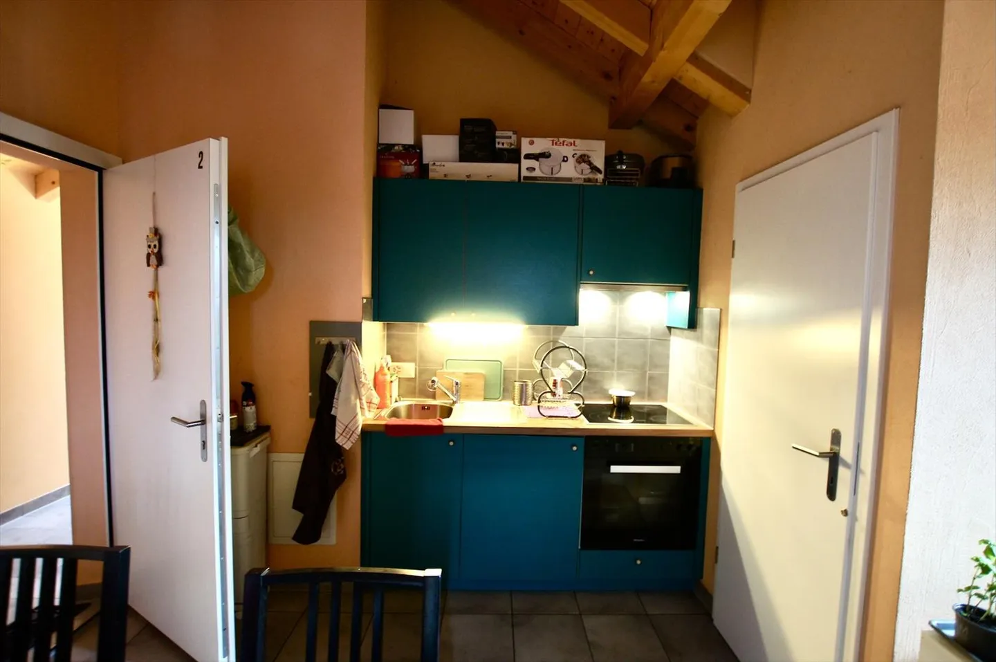Renovated building from 2016 with 6 apartments + 1 bar-restaurant - Photo 15 of 20