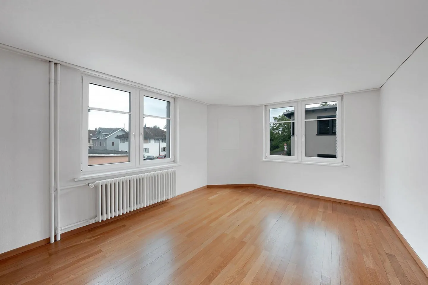 4.5-Room Apartment - Photo 4 of 11