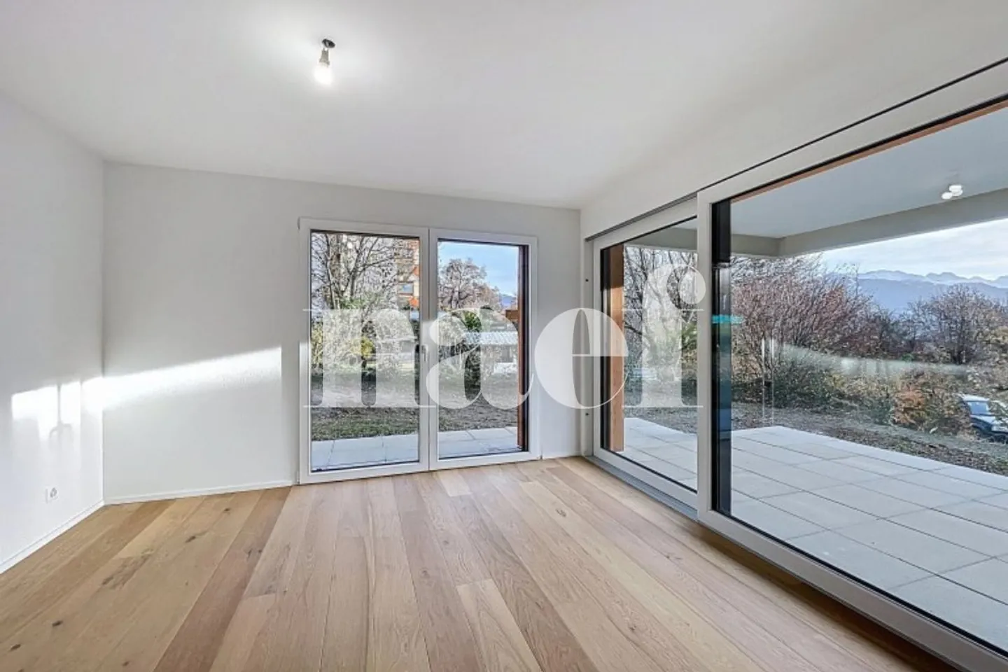 New 4.5-room apartment with large terrace and private garden for sale - Photo 4 of 8