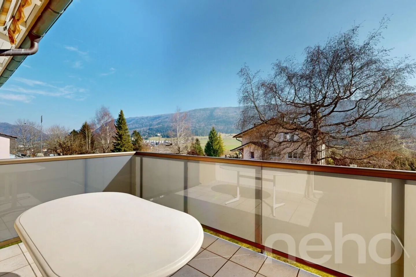 Charming single-family bungalow with 5.5 rooms and great potential - Photo 8 of 12