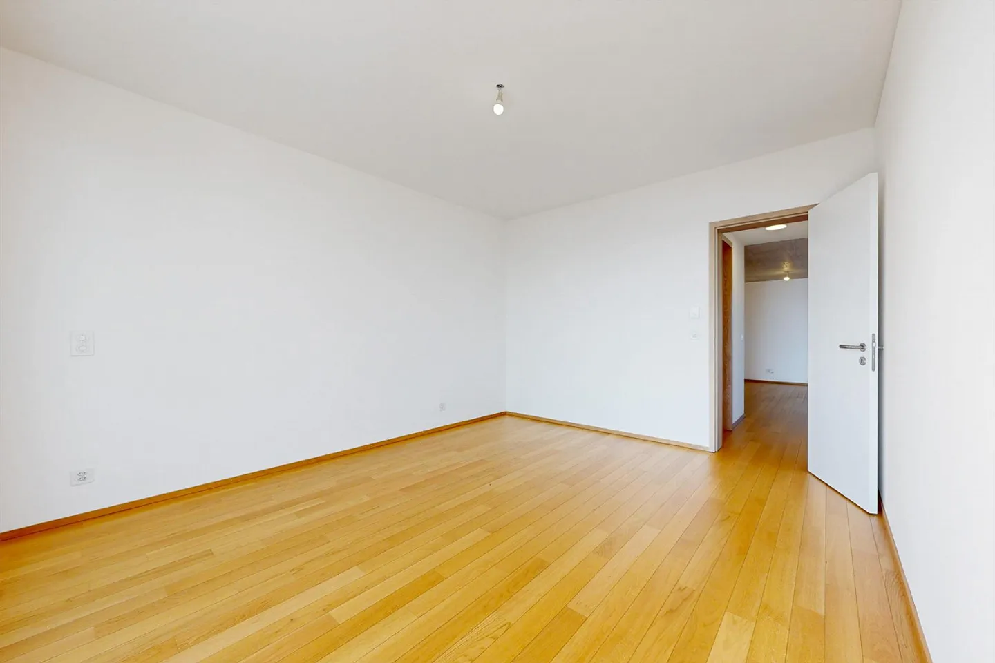 Un magnifique logement rénové à deux pas du Léman - Photo 9 sur 10