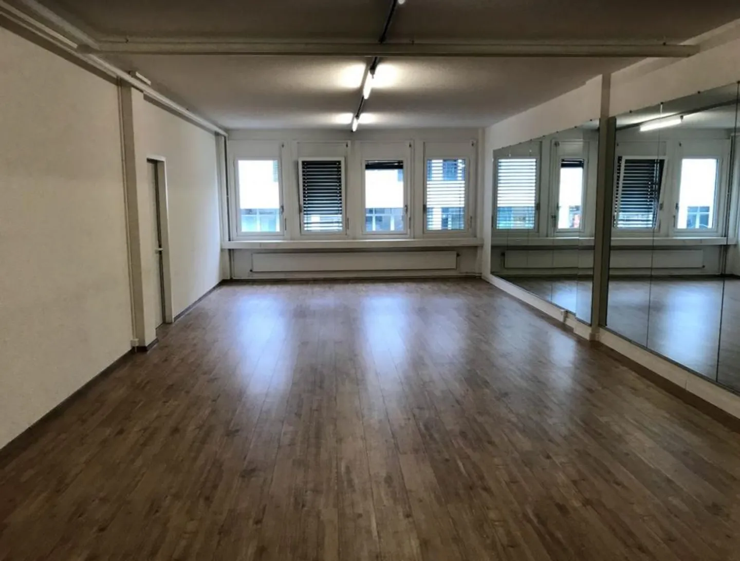 Ihre möblierten Büros von 140 m2 in Préverenges - Foto 4 von 5