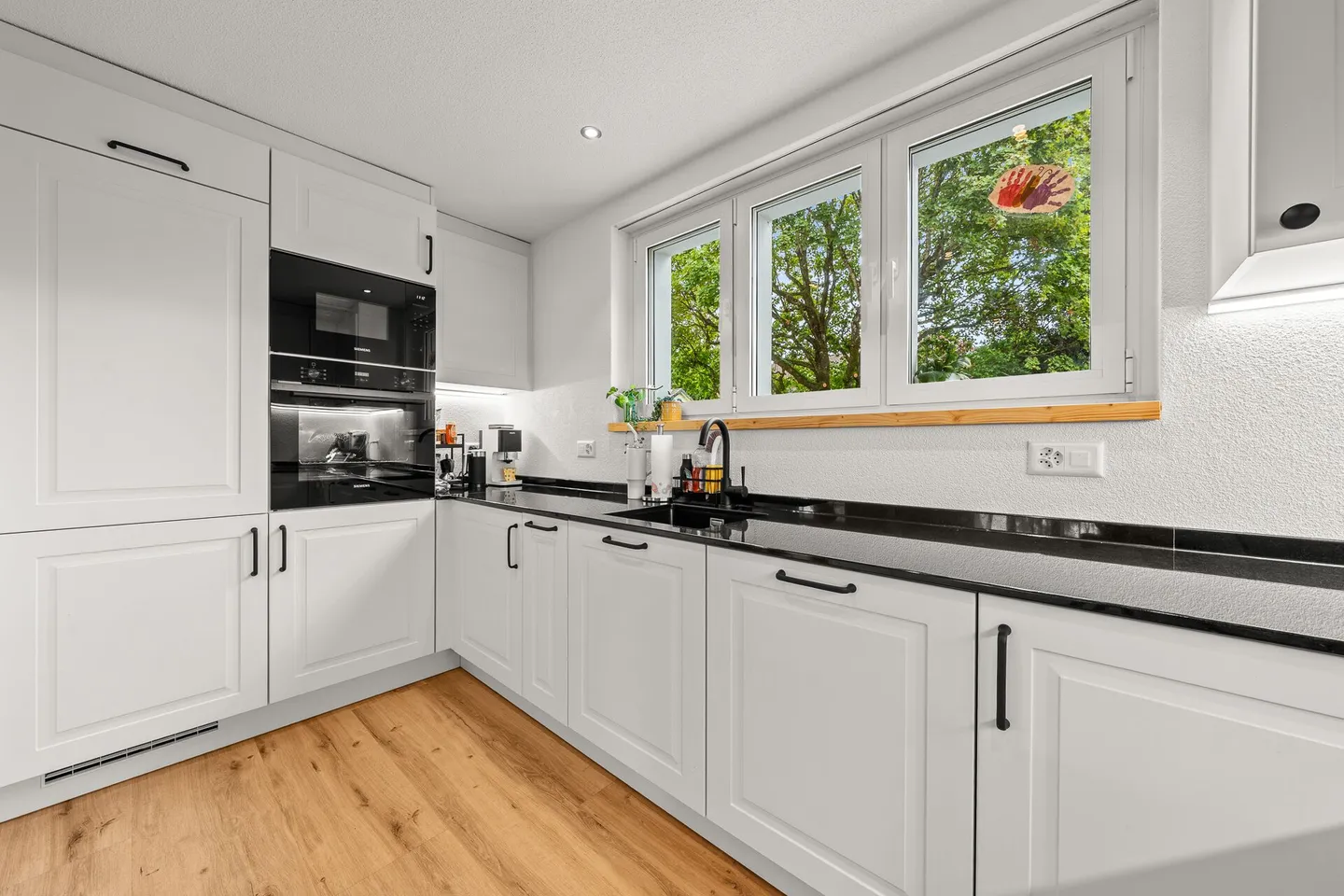 Maison d'angle de 5,5 pièces entièrement rénovée - Emménager et se sentir bien - Photo 12 sur 30