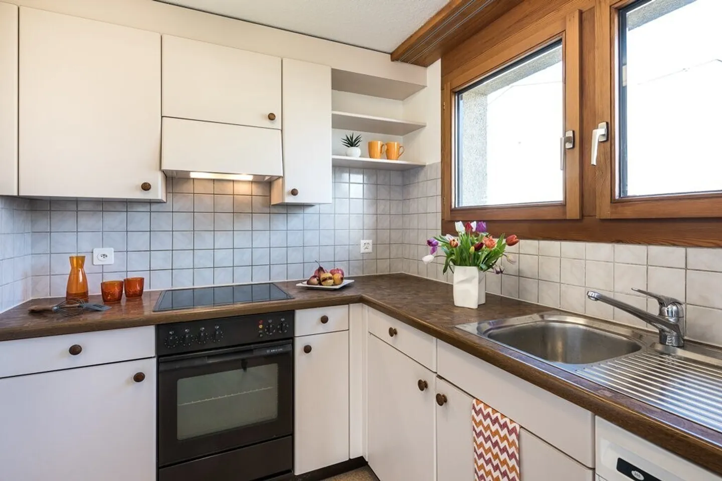 Living in the Green! - Photo 6 of 8