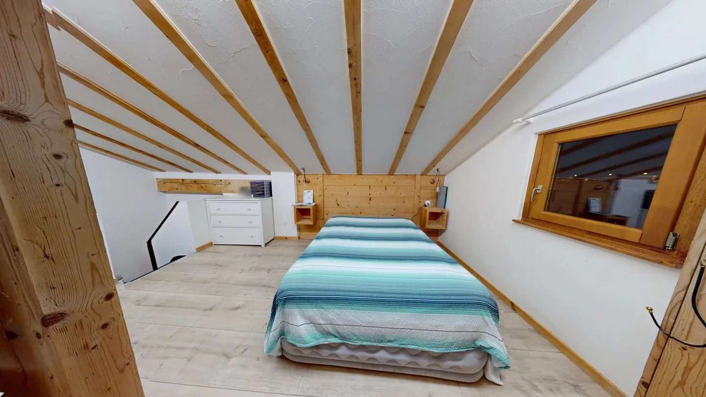 Wunderschönes Chalet mit 5,5 Zimmern und Panoramablick in einer Zweitwohnung - Foto 28 von 38