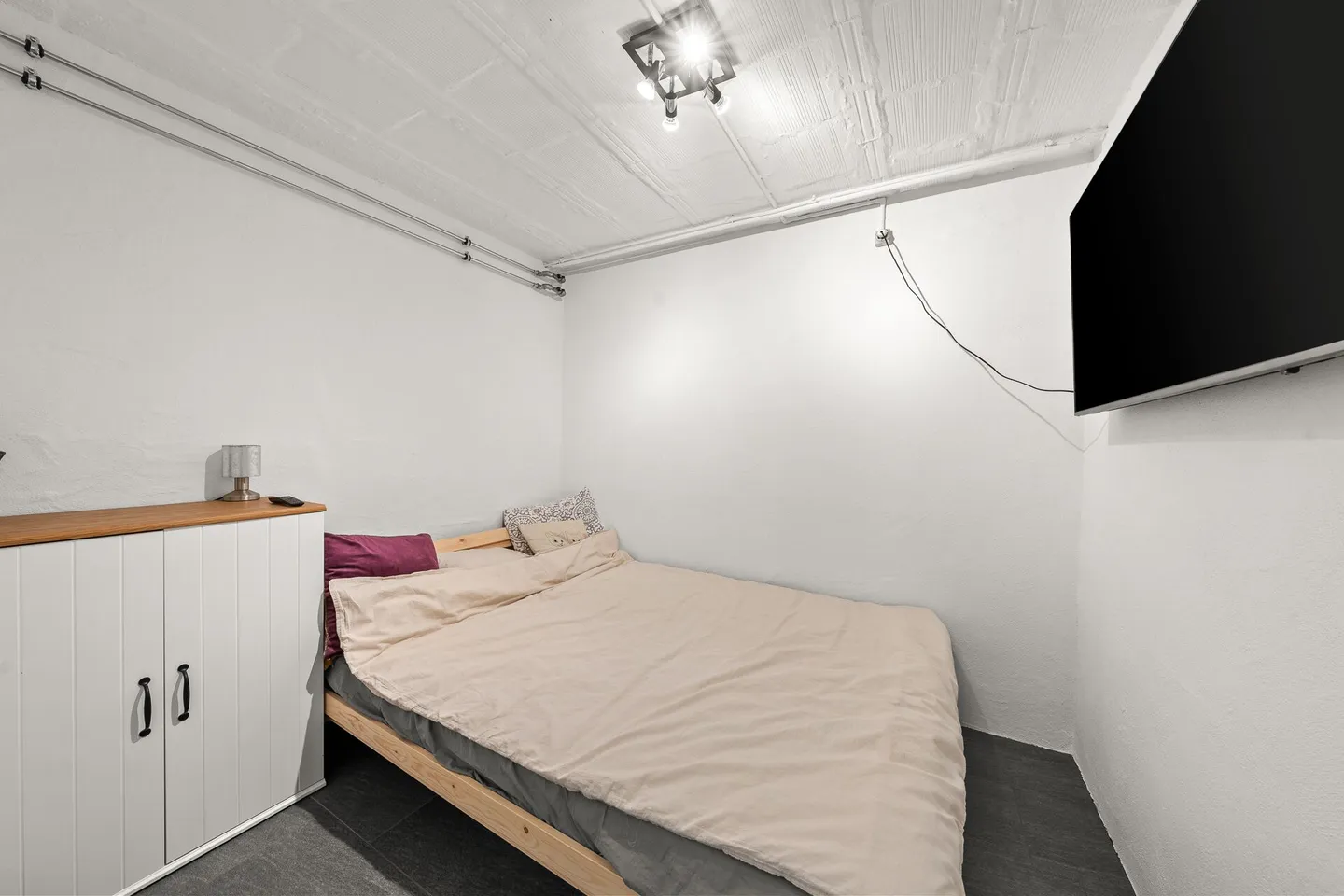 Maison d'angle de 5,5 pièces entièrement rénovée - Emménager et se sentir bien - Photo 25 sur 30