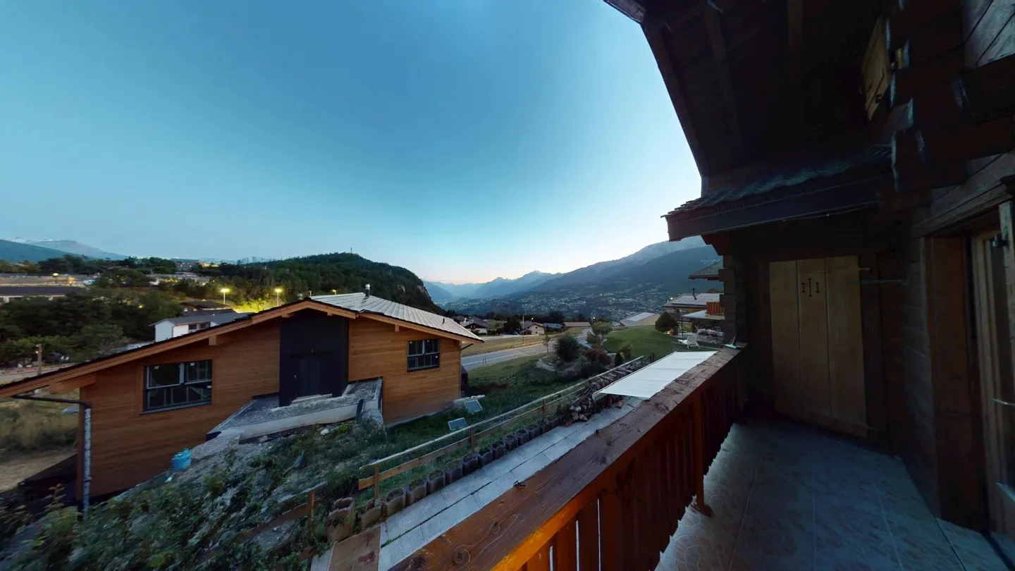 Wunderschönes Chalet mit 5,5 Zimmern und Panoramablick in einer Zweitwohnung - Foto 32 von 38