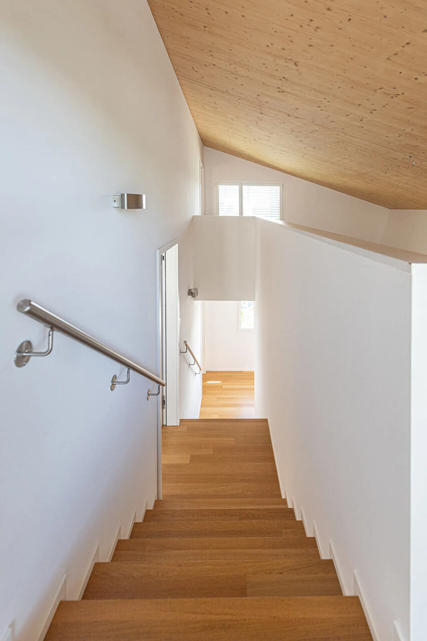 Maison individuelle moderne de 5,5 pièces avec vue panoramique et standard Minergie-P à Walterswil - Photo 12 sur 23