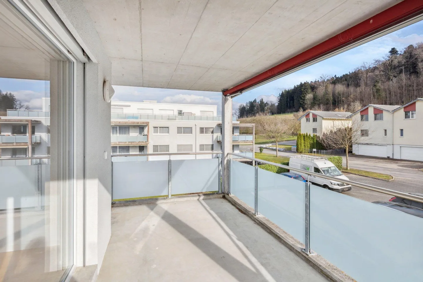 Premiere in your own four walls! - Photo 6 of 7