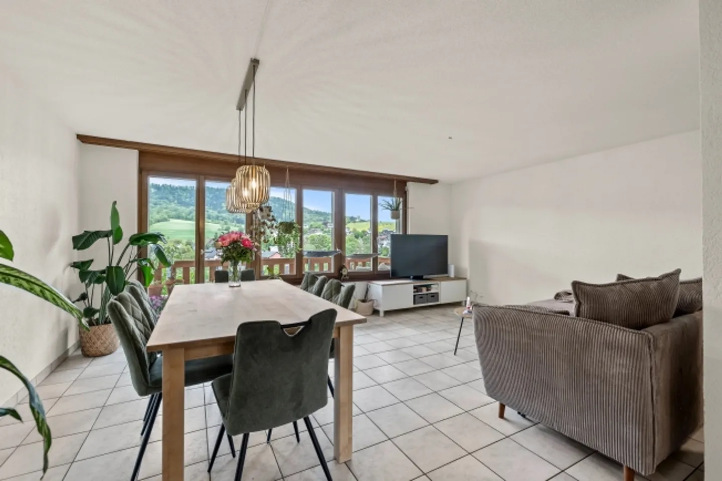 «Mehrfamilienhaus mit 3 Einheiten, freie Aussicht in Schupfart» - Foto 8 von 13