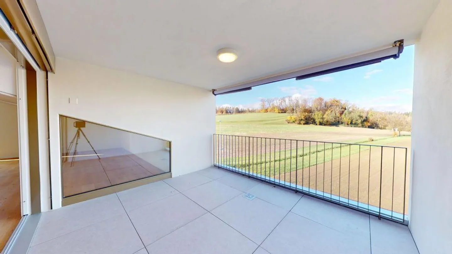 UNIQUE PENTHOUSE | SPACIOUS | CHARMING | CREATIVE - Photo 8 of 13