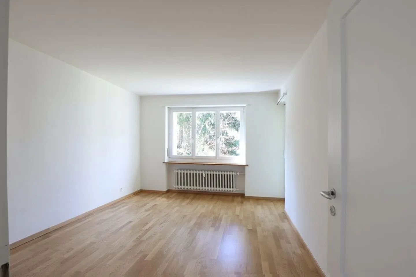 Bright apartment with balcony on Bruderholz - Photo 5 of 11