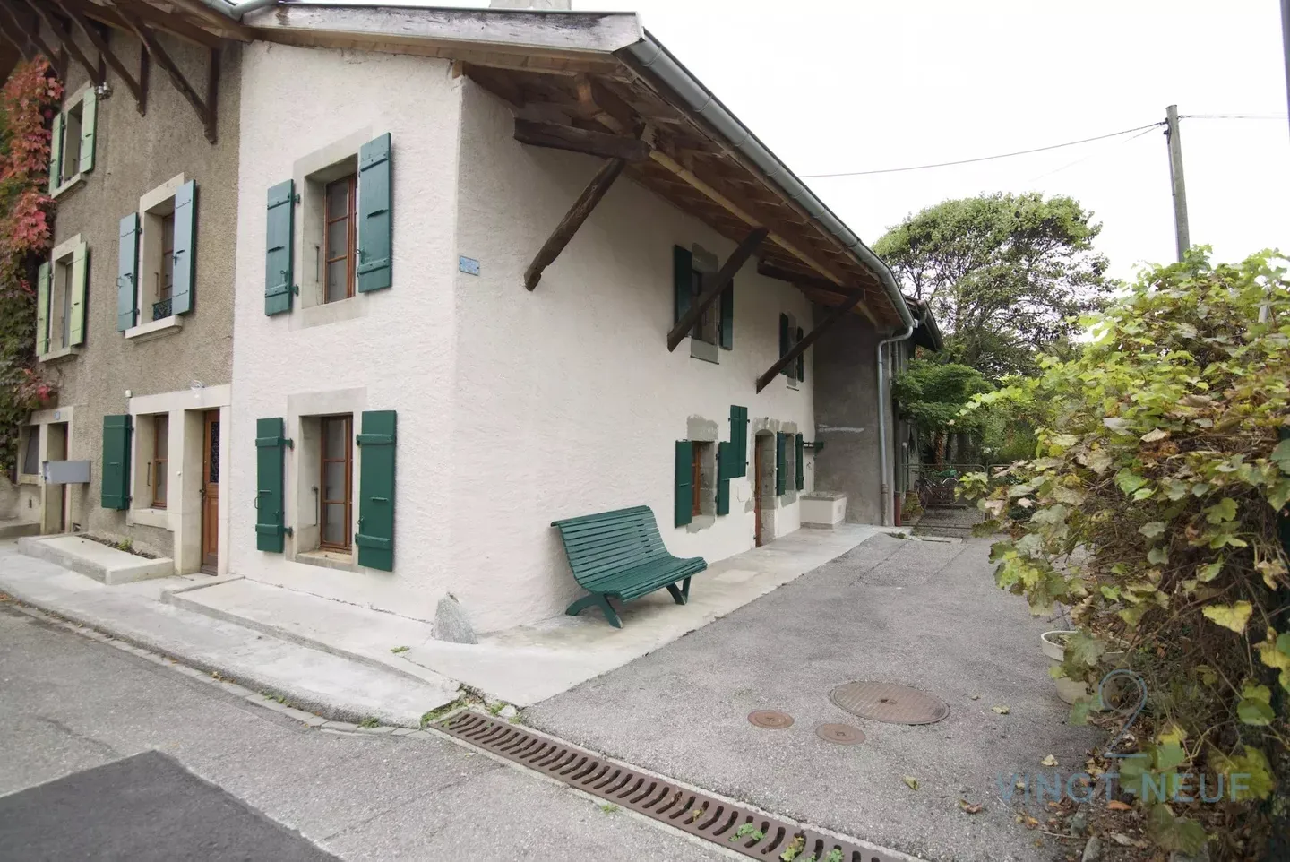 Appartement rénové de 2.5 pièces à Chancy - Photo 1 sur 8